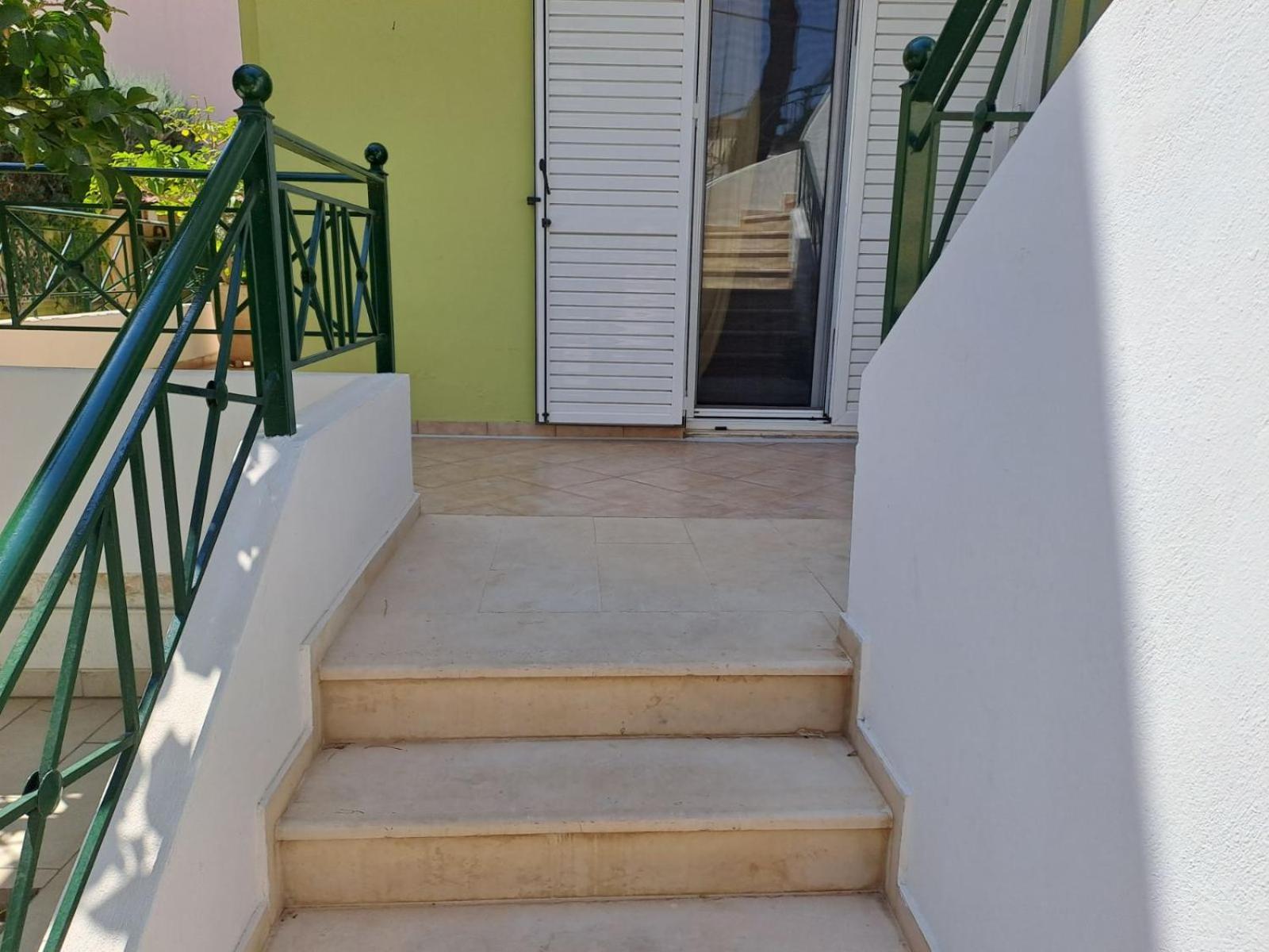 Dimitris Place Near Athens Airport コロピオン エクステリア 写真