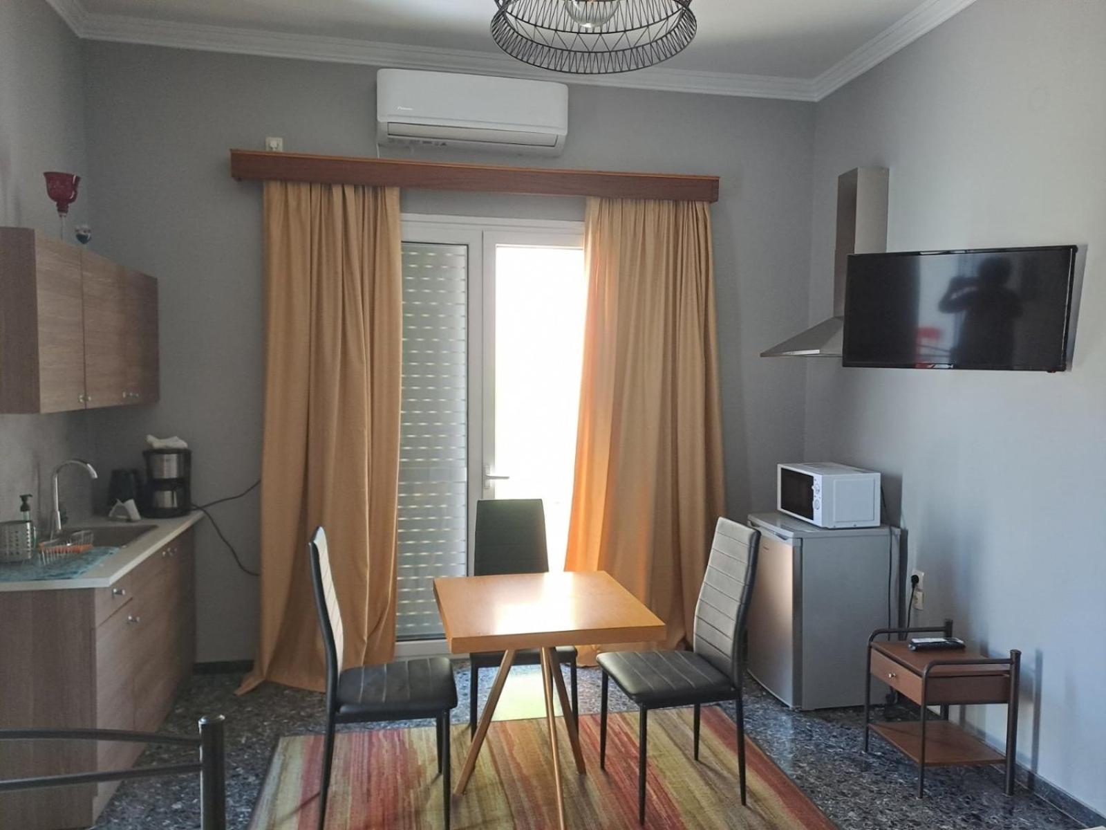 Dimitris Place Near Athens Airport コロピオン エクステリア 写真